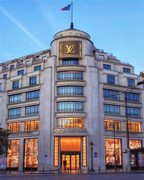 louis vuitton paris champs-élysées paris frankrijk|Louis Vuitton magasin Paris.